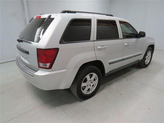 Jeep Grand Cherokee 2009 photo 3