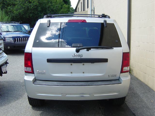 Jeep Grand Cherokee 2009 photo 4