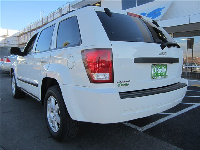 Jeep Grand Cherokee 2009 photo 4