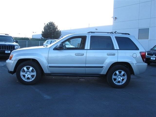 Jeep Grand Cherokee 2009 photo 4