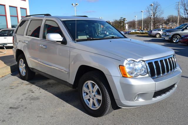 Jeep Grand Cherokee 2009 photo 2