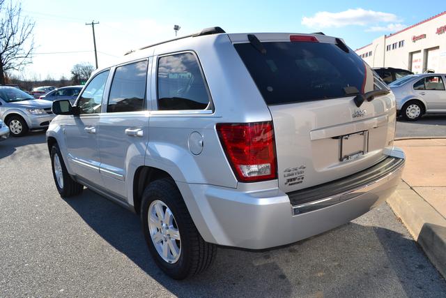 Jeep Grand Cherokee 2009 photo 4