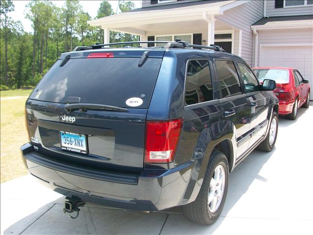 Jeep Grand Cherokee 2009 photo 3