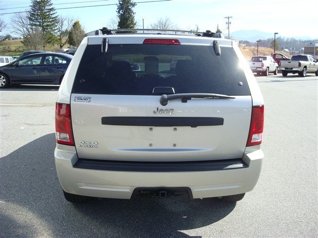 Jeep Grand Cherokee 2009 photo 3