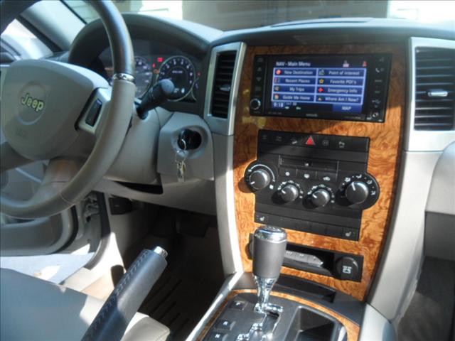 Jeep Grand Cherokee 2009 photo 5