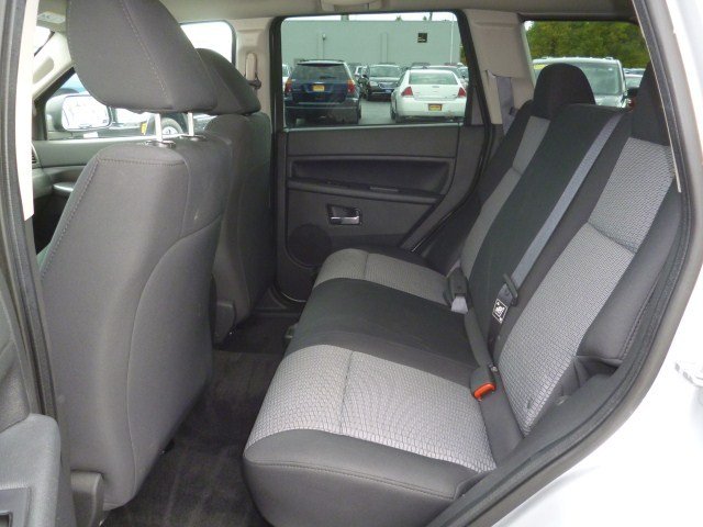 Jeep Grand Cherokee 2009 photo 4