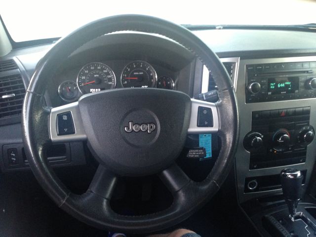 Jeep Grand Cherokee 2009 photo 16