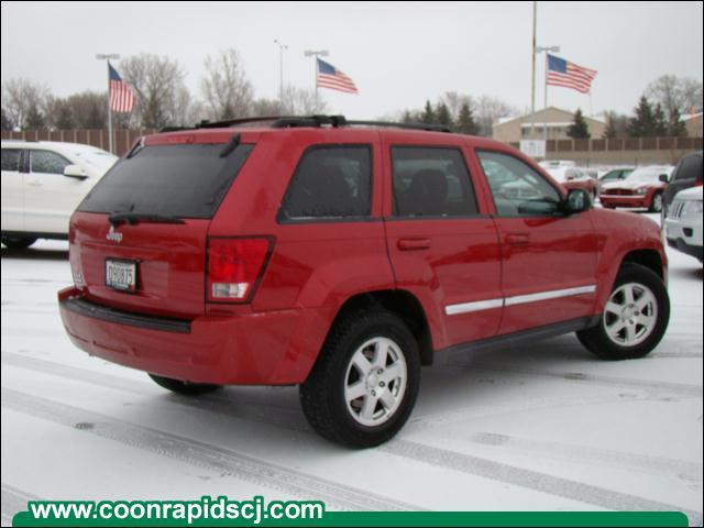 Jeep Grand Cherokee 2010 photo 5