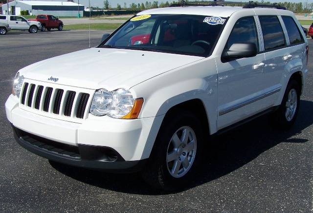 Jeep Grand Cherokee 2010 photo 2