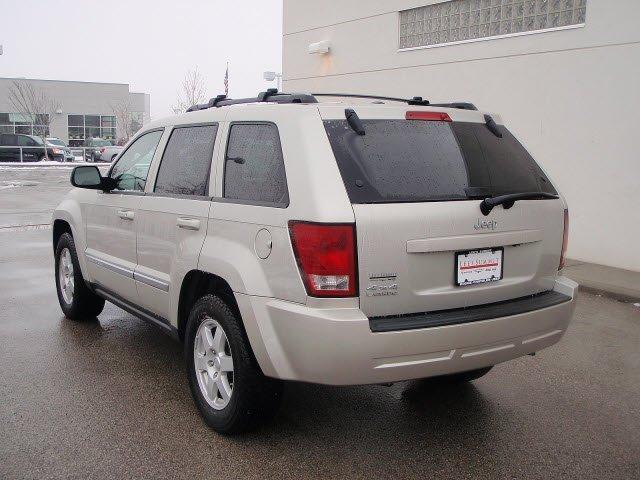 Jeep Grand Cherokee 2010 photo 3