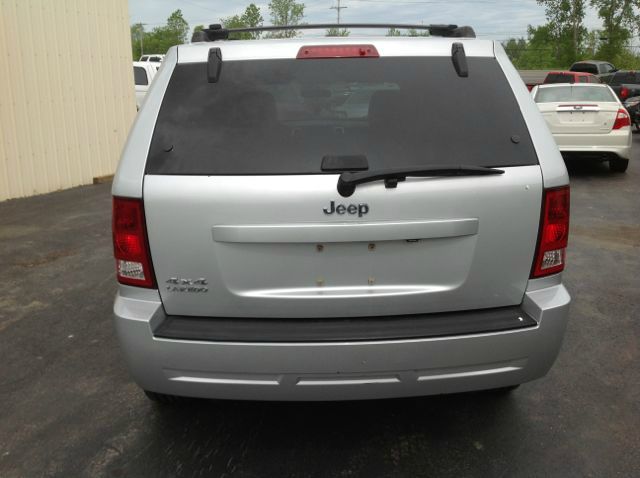 Jeep Grand Cherokee 2010 photo 9