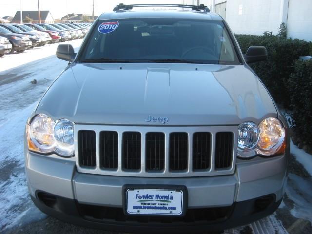 Jeep Grand Cherokee 2010 photo 1