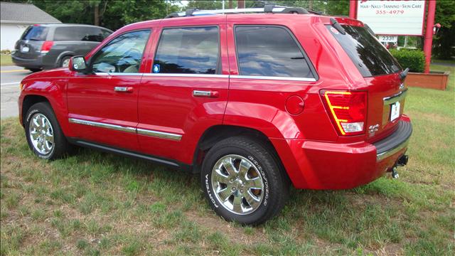 Jeep Grand Cherokee 2010 photo 4