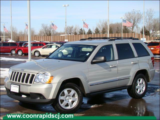 Jeep Grand Cherokee 2010 photo 3