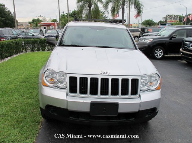 Jeep Grand Cherokee 2010 photo 10