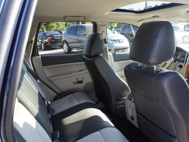 Jeep Grand Cherokee 2010 photo 11