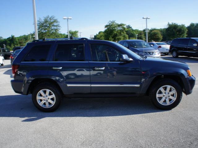 Jeep Grand Cherokee 2010 photo 12