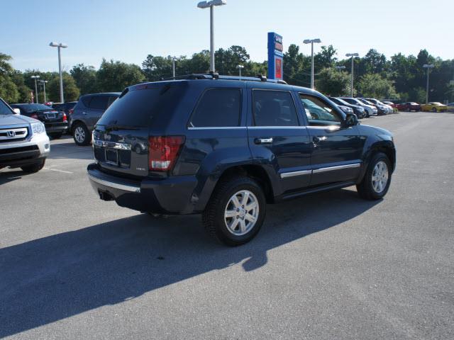 Jeep Grand Cherokee 2010 photo 2