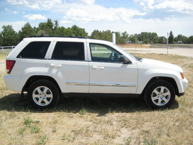 Jeep Grand Cherokee Base W/nav.sys SUV