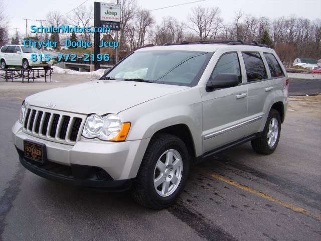 Jeep Grand Cherokee 2010 photo 4