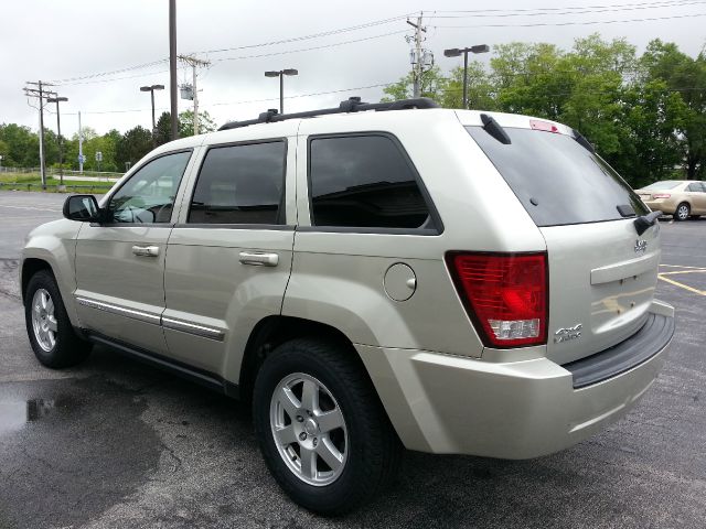 Jeep Grand Cherokee 2010 photo 15