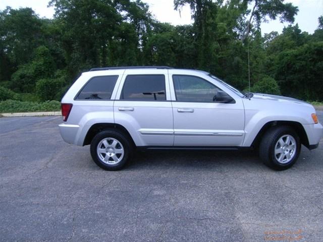 Jeep Grand Cherokee 2010 photo 5