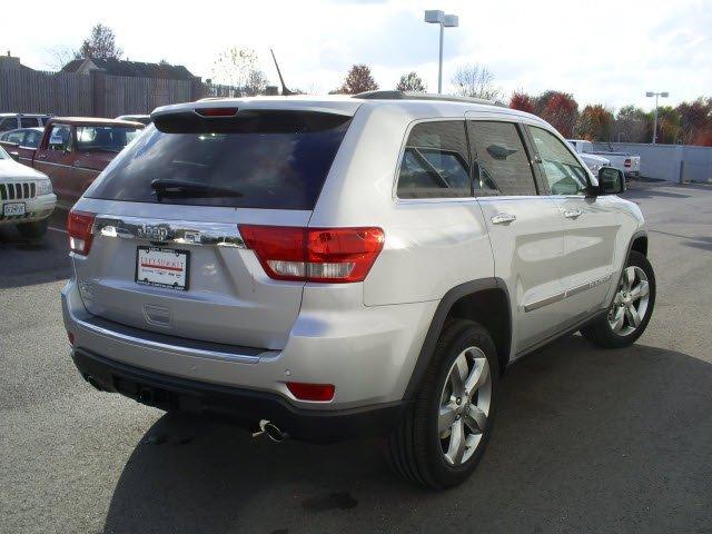 Jeep Grand Cherokee 2011 photo 2