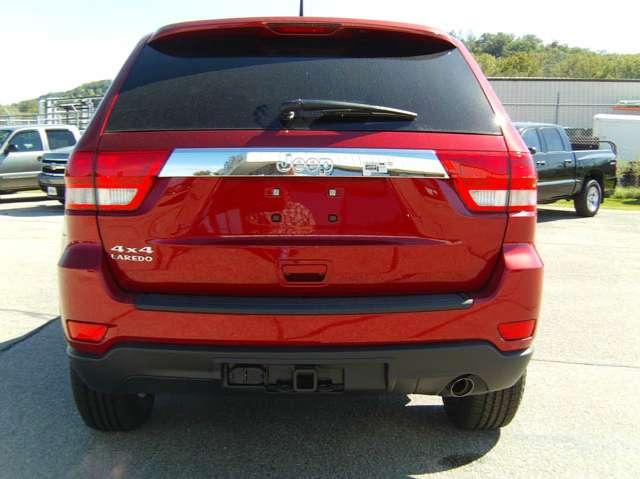 Jeep Grand Cherokee 2011 photo 5