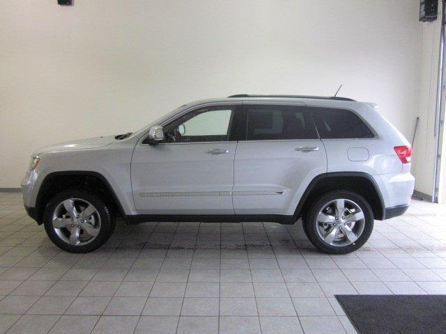 Jeep Grand Cherokee 2011 photo 1