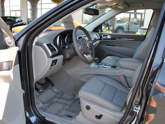 Jeep Grand Cherokee 2011 photo 5