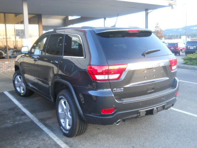 Jeep Grand Cherokee 2011 photo 1