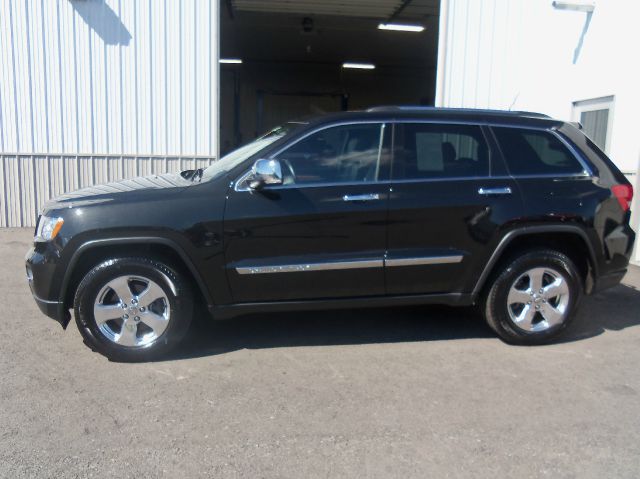 Jeep Grand Cherokee 2011 photo 17