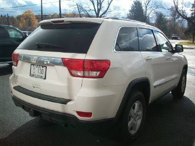 Jeep Grand Cherokee 2011 photo 3