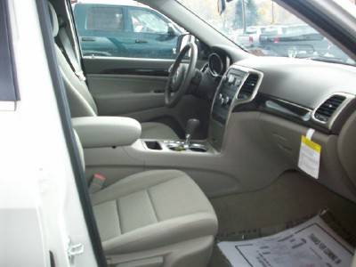 Jeep Grand Cherokee 2011 photo 4