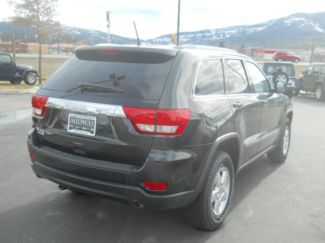 Jeep Grand Cherokee 2011 photo 1