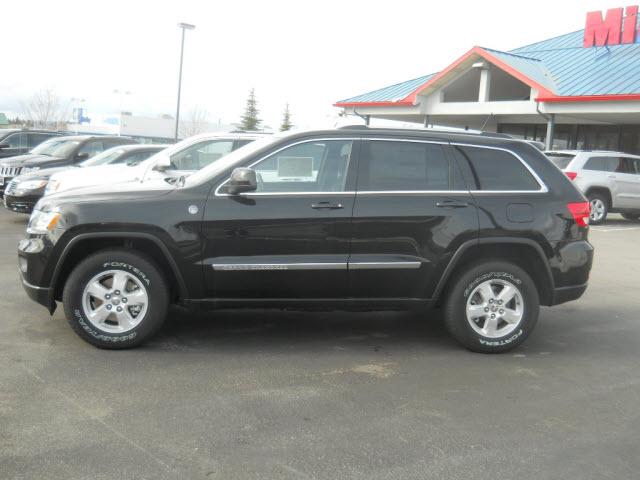 Jeep Grand Cherokee 2011 photo 2