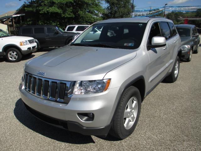 Jeep Grand Cherokee 2011 photo 2