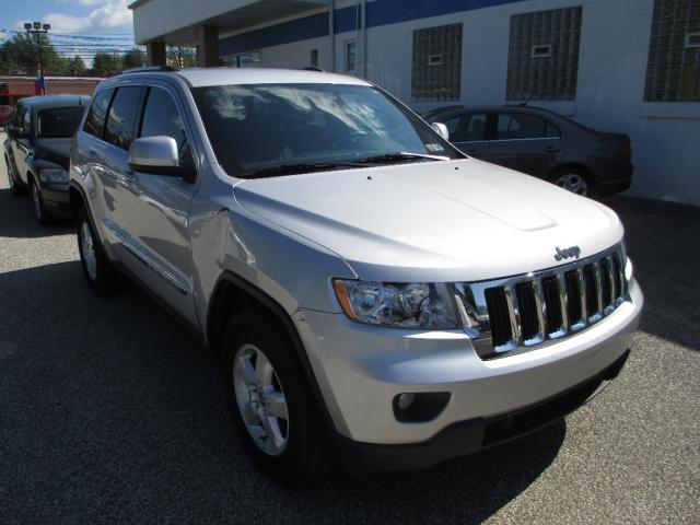 Jeep Grand Cherokee 2011 photo 4