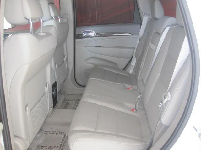 Jeep Grand Cherokee 2011 photo 4