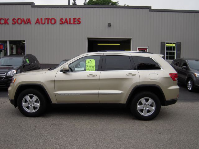 Jeep Grand Cherokee 2011 photo 4