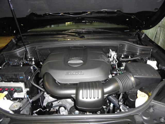 Jeep Grand Cherokee 2011 photo 4