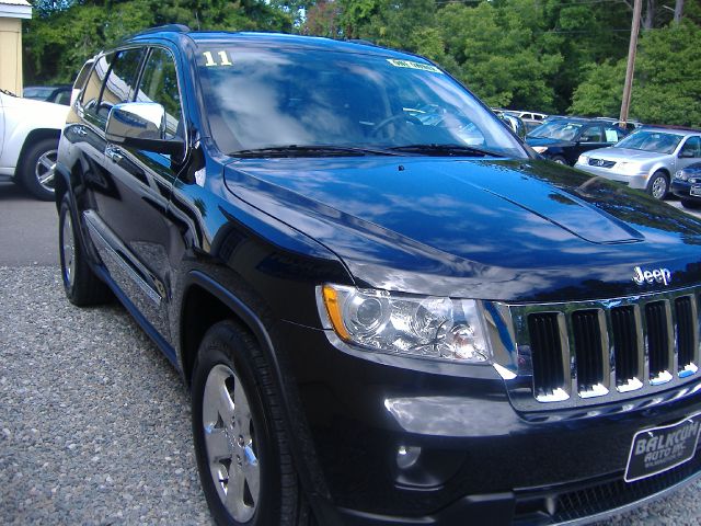 Jeep Grand Cherokee 2011 photo 12