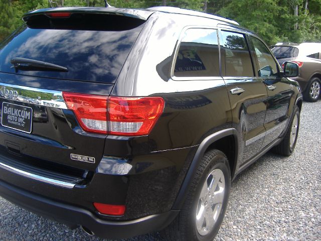 Jeep Grand Cherokee 2011 photo 13