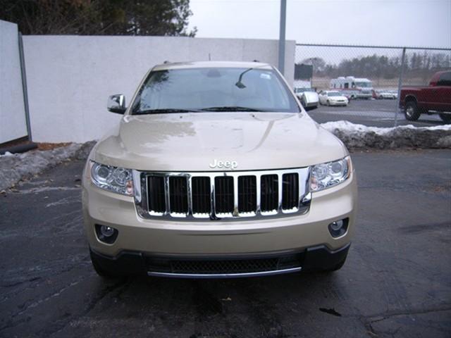 Jeep Grand Cherokee 2011 photo 1