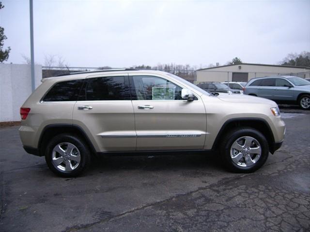 Jeep Grand Cherokee 2011 photo 2