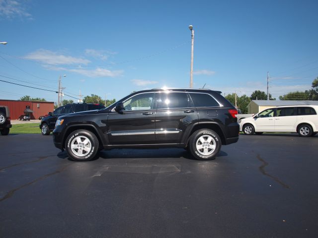 Jeep Grand Cherokee Base W/nav.sys SUV