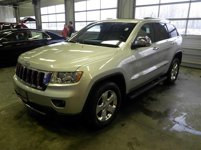 Jeep Grand Cherokee 2011 photo 3