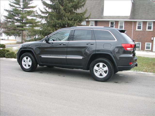 Jeep Grand Cherokee LS Sport Utility