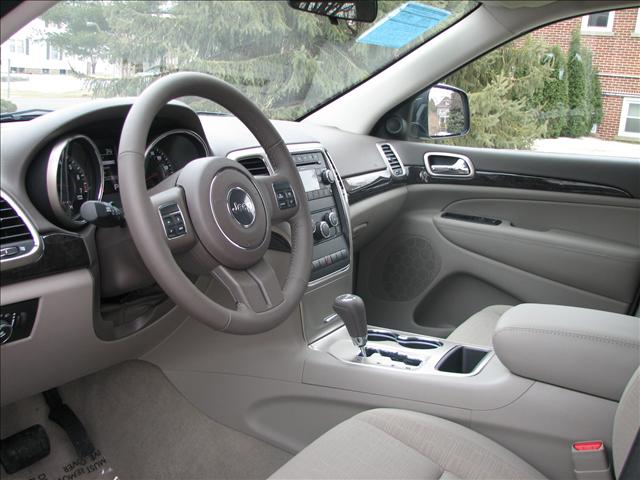 Jeep Grand Cherokee 2011 photo 5