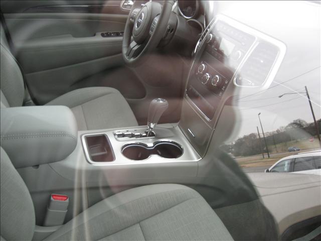 Jeep Grand Cherokee 2011 photo 4